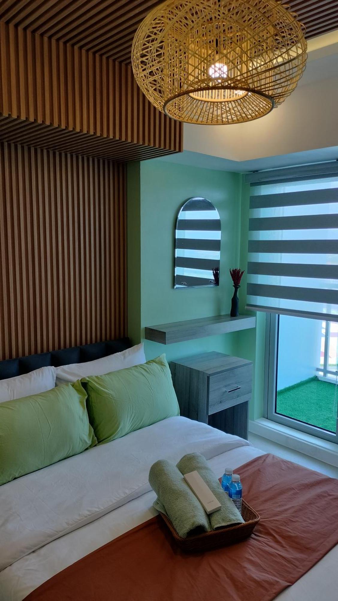 Azure North Studio Units Located In 17Th Floor And Above San Fernando  Exteriér fotografie